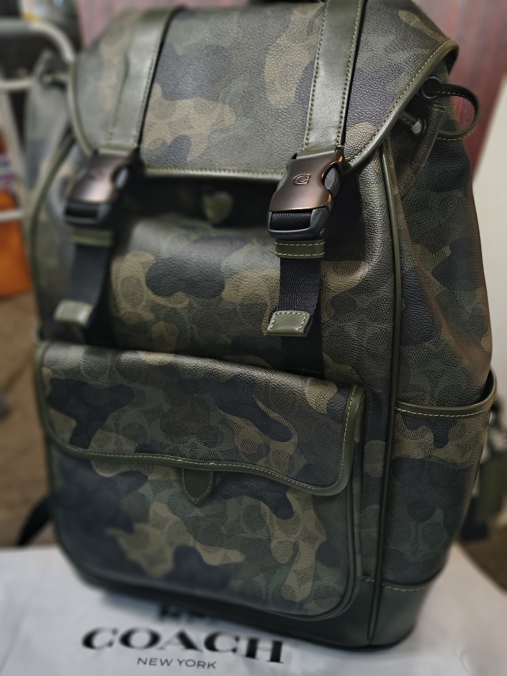 Coach Camo Leather Backpack Legacy Flap NWOT - Picture 7 of 16